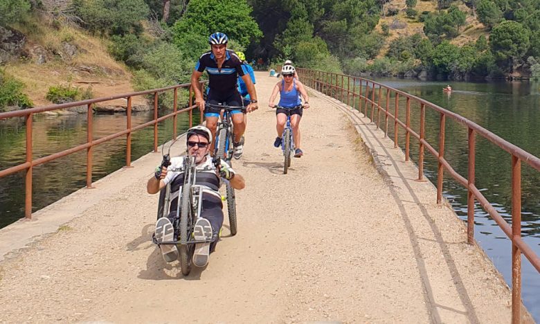 Senderismo y ciclismo en vías verdes